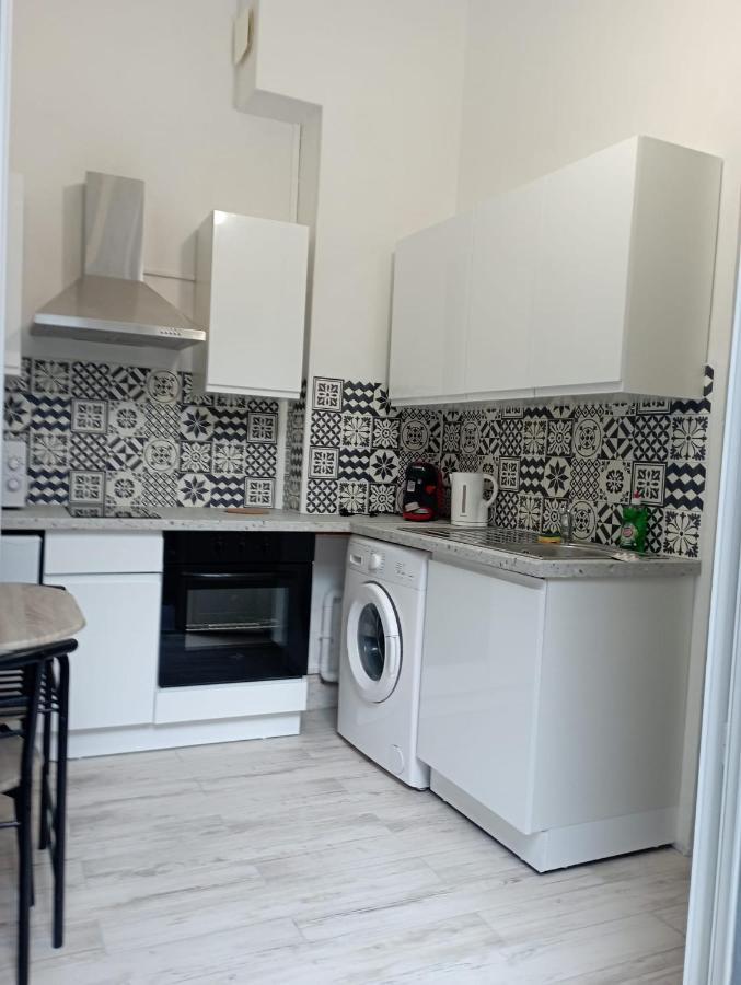 La Terrasse Zen Dacher - Superbe Appartement 30 M2 Tout Equipe Avec Terrasse Coeur Vichy Proche Gare Thermes Cures Exteriör bild